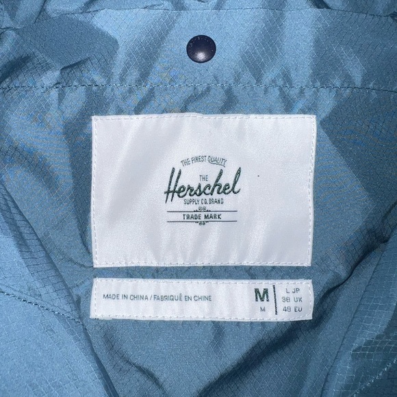 Herschel coaches jacket, size M - Picture 2 of 2
